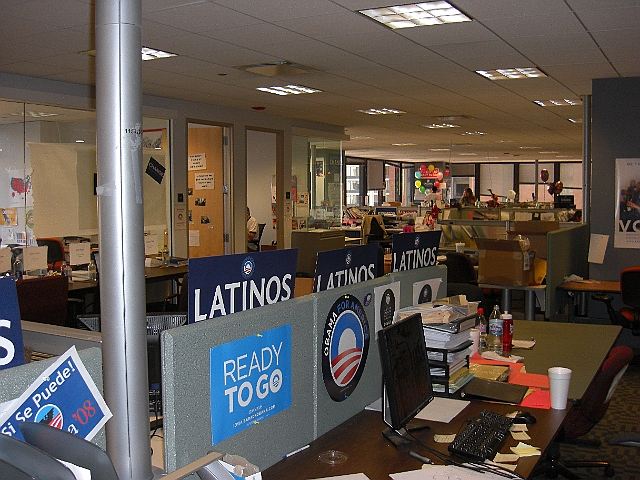 Campaign 2008 - Ohio and Chicago HQ 002.jpg